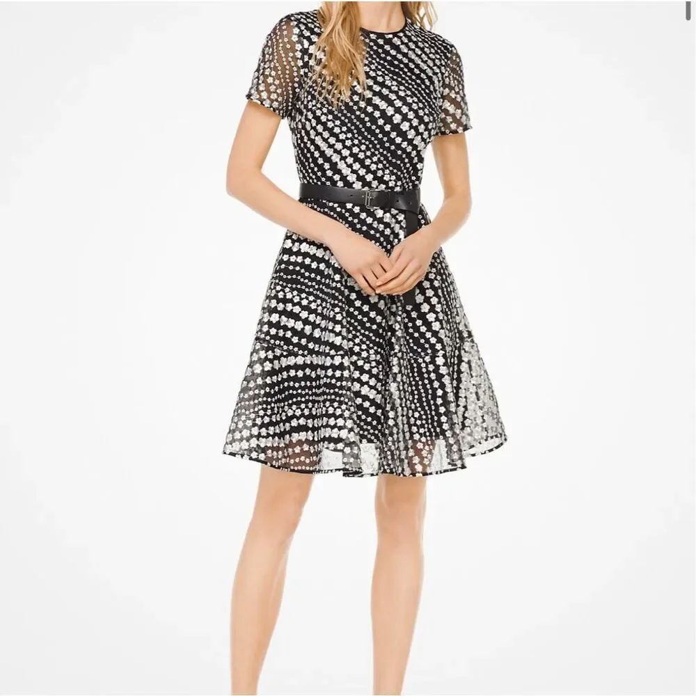 Michael Kors Floral Embroidered Dress black size 6 no belt